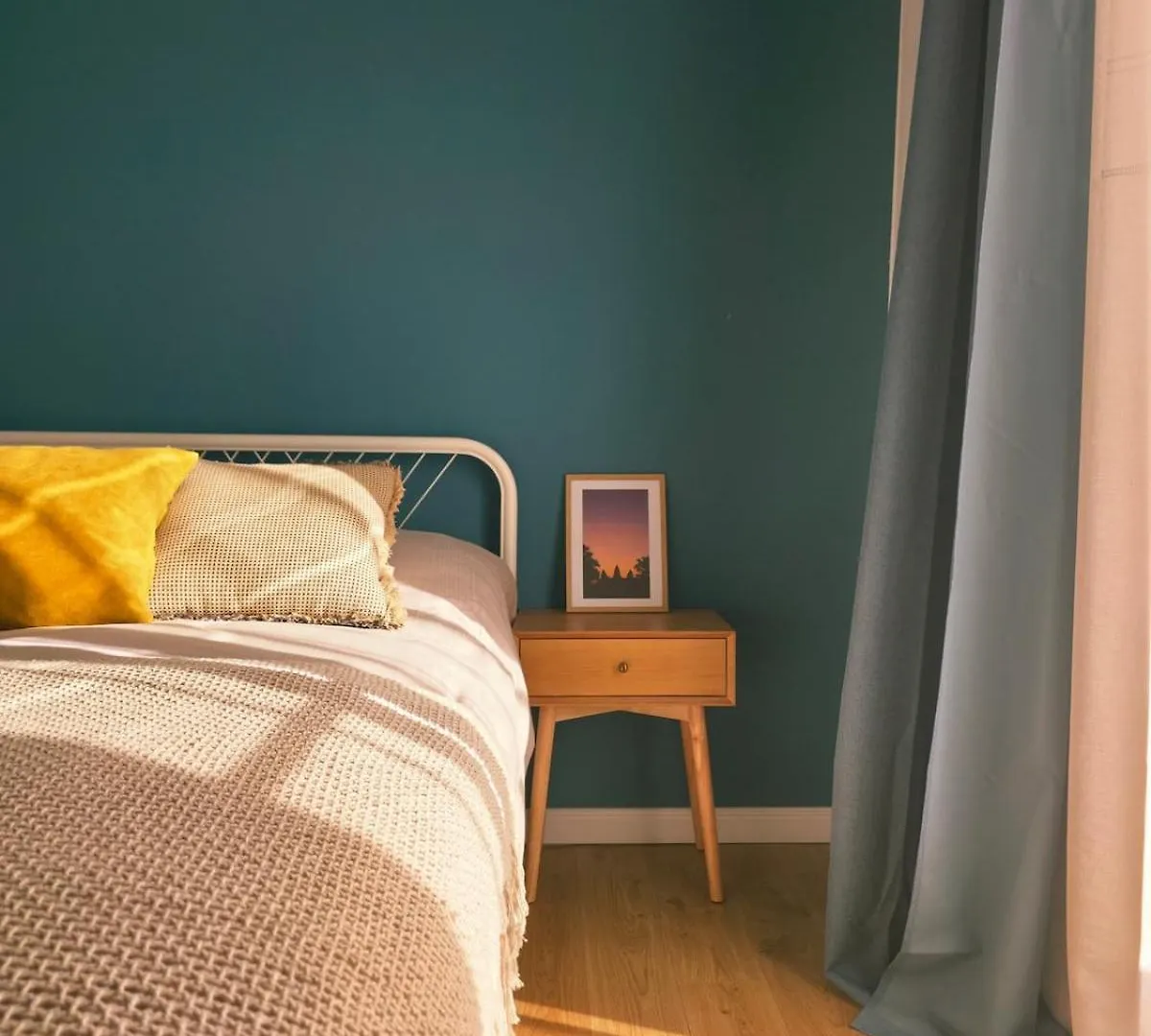 Cozy And Colorful Apartment In Plovdiv Center